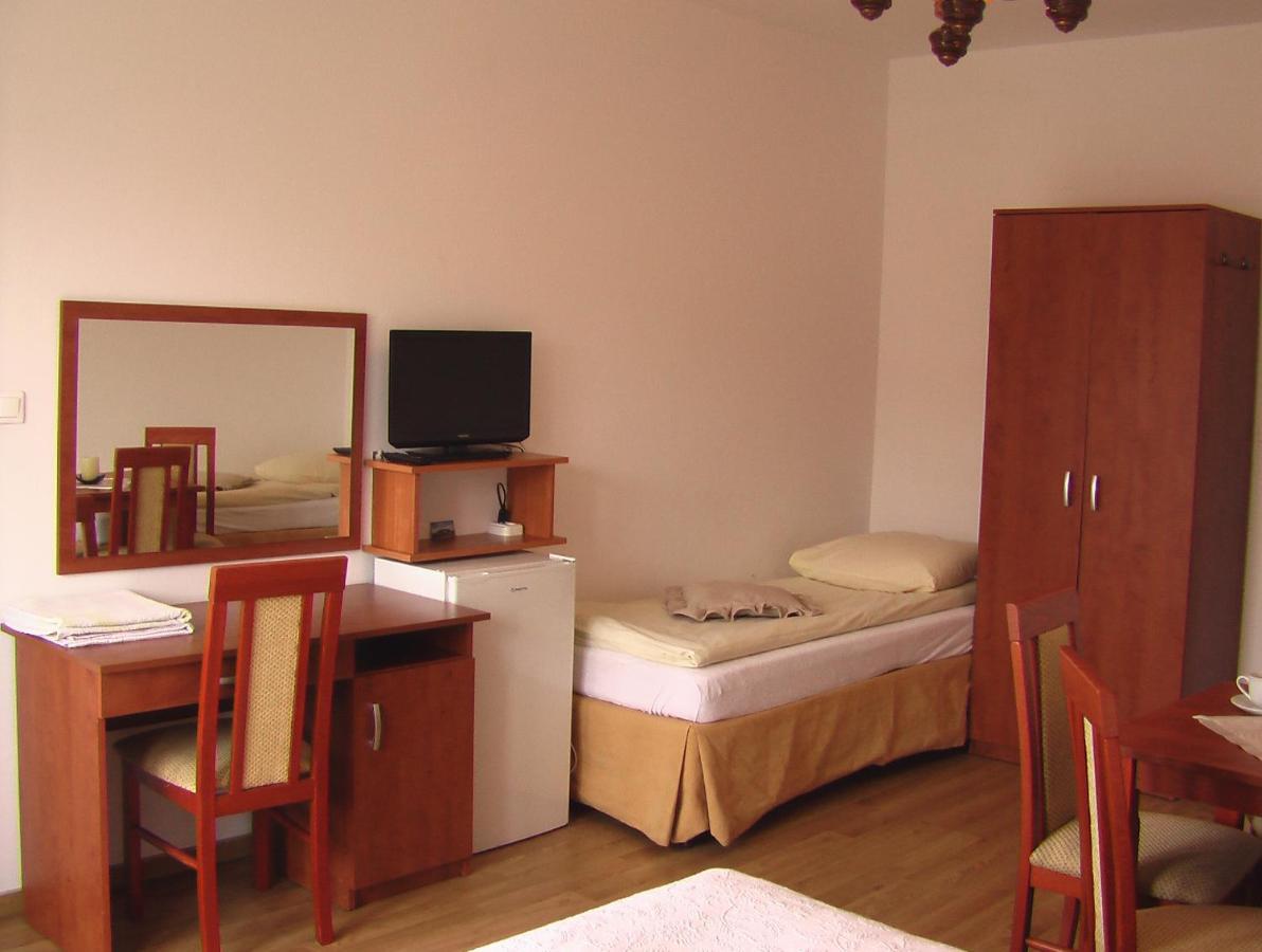 Letnia Willa Jacuzzi & Sauna Ujście-Darłowskie Exterior foto